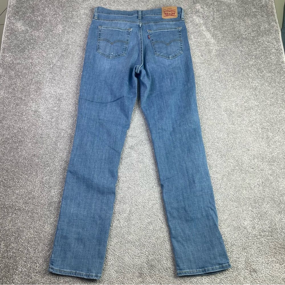 Levi's 724 Jeans Women's 31 Blue Straight High Rise Medium Wash Distressed Denim - Picture 2 of 11